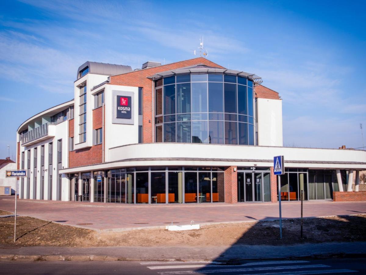 Hotel Kosma Kozmin Exterior foto